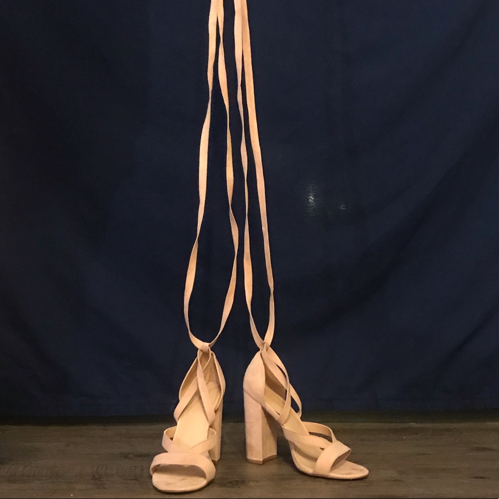 Forever21 Co-Amelie chunky heel sandals